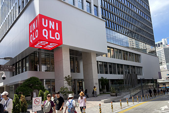 유니클로, 매출 17% 늘어 역대 최대…H&M 제치고 세계 2위 전망
