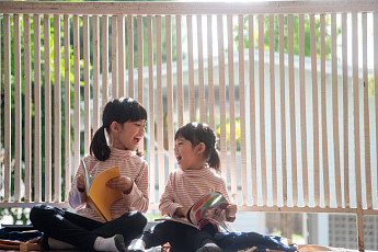 “아이 키워본 60·70대가 안다”… 저출산 원인 ‘양육 부담’