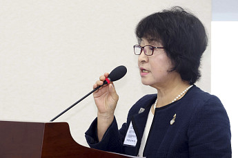 [단독] '갑질·예산 유용' 의혹…교육부, 동북아역사재단 이사장 직무정지