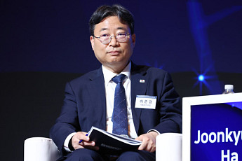 하준경 靑경제성장수석 