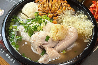 '2TV 생생정보' 오늘방송맛집- 말복에는 이곳! 4종 삼계탕 맛집 '삼○○○'