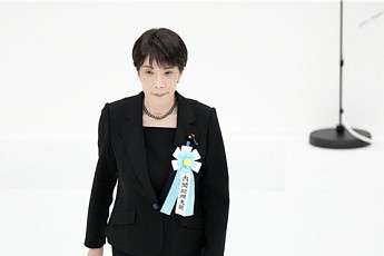 다카이치, 패전일 추도사에 '반성' 언급 안 했다⋯야스쿠니엔 공물 봉납