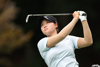 김민솔, KLPGA 메디힐·한국일보 3R 선두…‘루키 최초 4승’ 도전