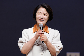 추미애, 성비위 의혹 한달 뒤 간부 200명 특별교육…“경기도만큼은 없어야”