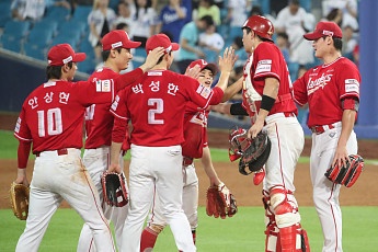 SSG, 2027시즌 준비 벌써 시작⋯유망 투수ㆍ코치진 일본 파견
