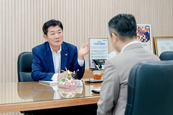 오산~강남 5300번, 9월부터 2층 버스… 한 대가 1.6배 태운다