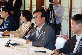 與 김민석호 입법 시동…1호 법안 후보는 사법개혁법·용산공원법