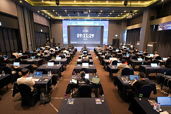 AI 코딩 실력 겨뤘다…전주정보문화산업진흥원, 호남 코딩챌린지 개최