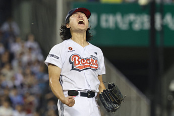 159.1㎞ 곽빈ㆍ끝내기 만루포 김재현⋯일요일 KBO 기록 '풍성' [종합]