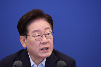 보완수사권 폐지 앞두고 경찰 불신 확산…李 “권한만큼 책임 강화해야”