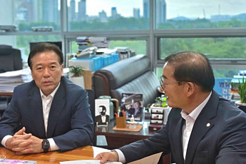 이재각 진도군수, 대형 SOC·항만 등 국비 확보 나서