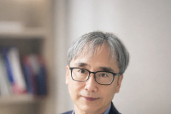 [진료실 풍경] 복숭아를 짝사랑하는 의사