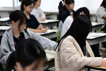 9월 모평 영어, 작년 수능·6월보다 쉬웠다…“상위권 변별력 약화 가능성”
