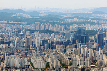 서울 집합건물 매도인 4명 중 1명은 50대⋯송파 361명 최다