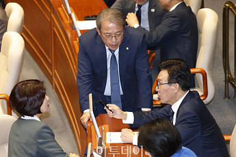 국회 본회의, 이태원참사특별법 등 민생법안 처리 [포토]
