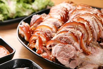 '2TV 생생정보' 오늘방송맛집- 족발 맛집 '마○' vs 보쌈 맛집 '종○○○'