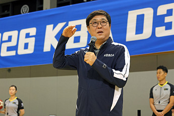 디비전리그에 470억 투입…최휘영 장관 