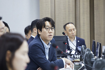 경기신보 데이터로 ‘폐업 전’ 찾자…박준모 “소상공인 위기 선제지원”