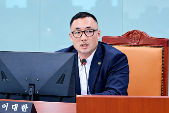 경기도 택시기사 월 11만→7만원…카드수수료·통신비·보험료도 ‘동시 감액’
