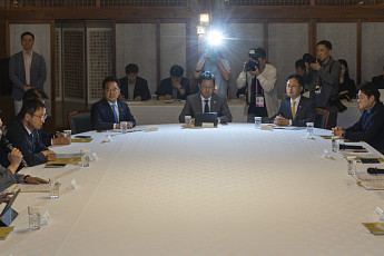 당정 “경찰개혁, 검찰개혁보다 강력하게”…‘사법통제부’ 명칭 변경도 검토