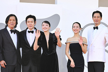 ‘왕사남’ 웃고 ‘가능한 사랑’ 빛났지만…영화 유통구조 개선 ‘공회전’
