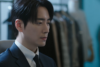 이준혁, '로또 1등'서 코믹→희열 다 잡았다⋯K-직장인 도파민 폭발