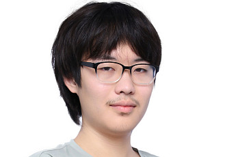 중국 딥시크 개발자 “앤스로픽 AI 장악은 히틀러 원자폭탄 선점”