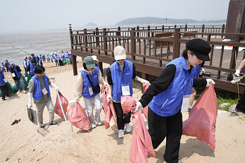 암 경험자와 사회 잇는 올림푸스한국…정서 교류와 인식 개선[CSR 필름 리와인드]