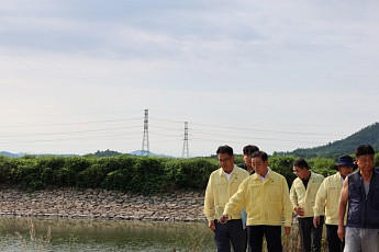 심각한 '가뭄' 극복...이재각 진도군 배추농가 등 현장 살펴