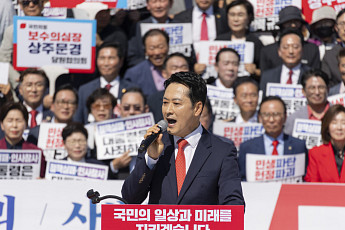金·龍 낙마에 동력 확보한 국힘…‘부동산·민생’ 전선 확대