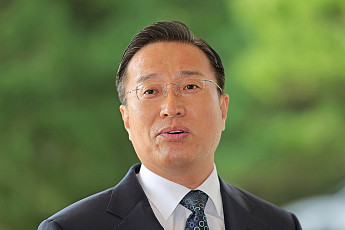이정현 대검 차장 “이 대통령 공소취소, 진상조사 결과 봐야”