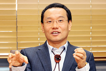 AI 新계급사회⋯이젠 생존 격차까지 가른다 [기고]