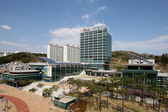 포항시, '2026 국제수소연료전지 포럼' 성황리 개최… 핀란드와 손잡고 글로벌 수소 허브 도약