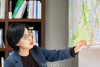 한강 품은 녹색 쉼터…산·숲·물길 하나로 잇는 힐링벨트 [區석區석 – 강동구 ‘한강 그린웨이’]