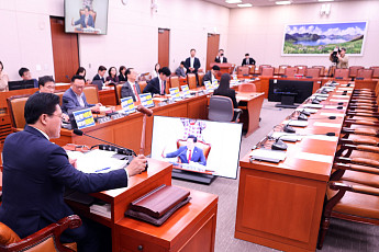'北지뢰ㆍ포로 송환' 산적한데...여당, 외교ㆍ통일장관 '현안질의' 불참