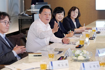 112만명 찾고 604억 효과…이재준, 수원화성축제 ‘K-컬처로드’로