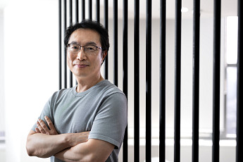 대규모 은퇴와 AI가 바꾸는 2027년 시니어의 변화