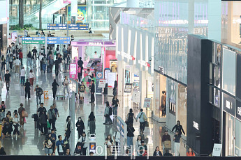 부산 찾는 외국인, ‘K투어 패스’로 교통비·입장료 할인