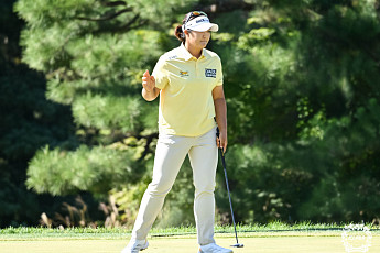 유해란, 하이트진로 챔피언십 우승⋯LPGA 이어 메이저 3승