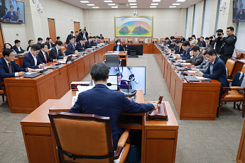 김병주·박진영·김범석…올해 국감장 불려가는 경제인들[국감 증인 정치학①]