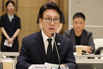 김민석, 암살자(들) 논란에 “정치가 배우 탓해서야 되겠나”