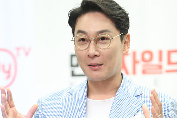 개그맨 이휘재 부친상…문정원 시부상