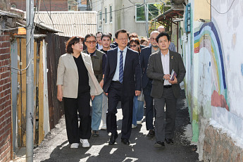 민경선 '고양시장실 1층 옮긴 이유'…일산 1·2동 하루 두 곳 공감토크