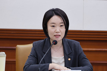 이소영 중기장관 “소상공인 비용부담 지표화…규제 혁파 속도” [국감]