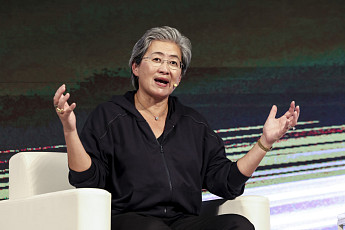 리사 수 AMD 회장 “반도체는 팀 스포츠”⋯삼성ㆍSK와 AI 메모리 협력 강조
