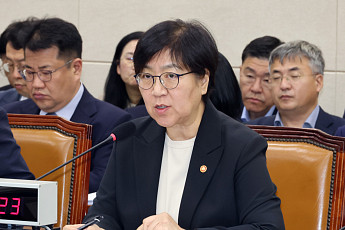 정은경 “기초연금 하후상박 원칙 지켜”⋯미프진 건보 직권등재는 신중 [국감]