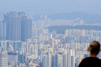 서울 아파트 토허 신청 5개월 만에 반등⋯집값 상승은 외곽이 주도