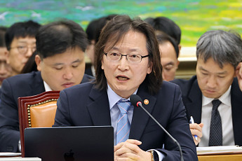 쿠팡 조사 거부에 여야 일제히 질타...“美 상장이 특혜냐” [국감]