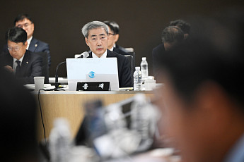 신현송 