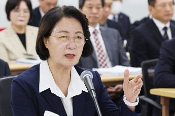 경기도 재정·김지용 인선…여야, 일제히 추미애 질타[국감]